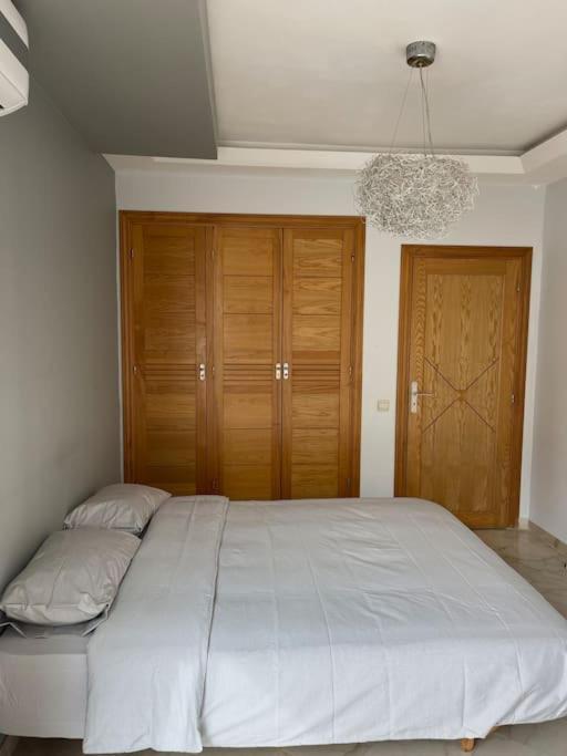 Big Luxury Apartment Near Airport Nouaceur Exterior photo